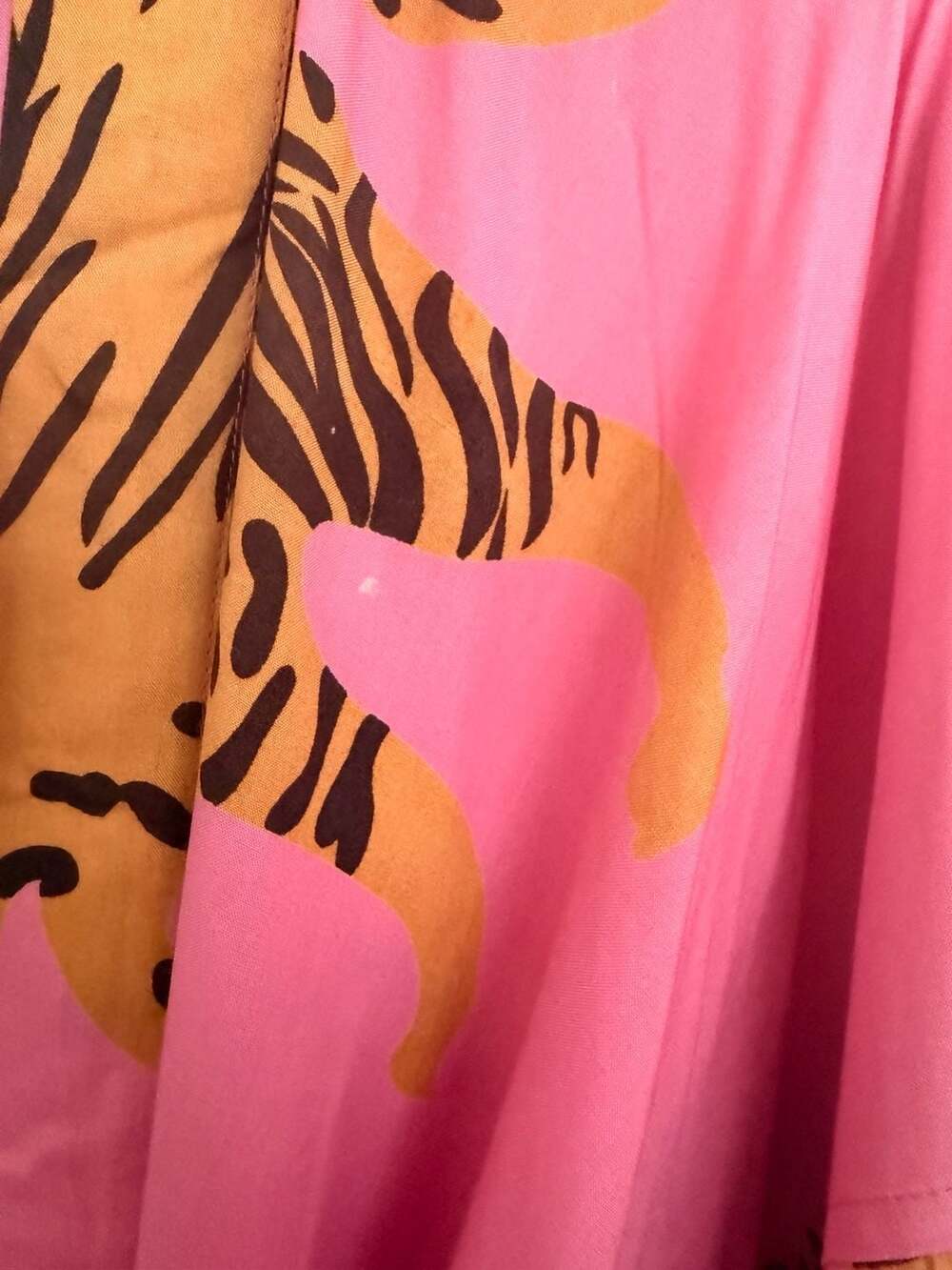 Emerson Fry India Collection Hand-Printed Pink Tiger Cotton Kimono Robe - Picture 6 of 12